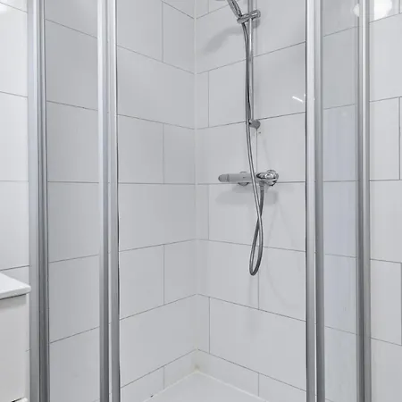 Διαμέρισμα And Light *